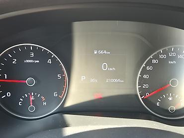 смешанный: Kia Sportage: 2019 г., 2 л, Автомат, Дизель, Кроссовер — 10
