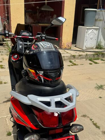 Moto dəbilqələr: Akcor kask interkomla cızığı yoxdu