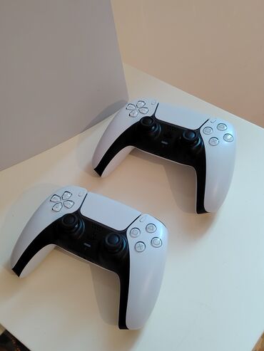 playstation 5 irşad: Salam. Yenidən seçilmir. Mart ayında hədiyyə etmişdilər cəmi 5 6 dəfə