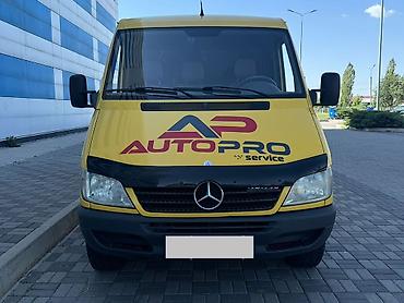 полки на спринтер: Грузовой фургон Mercedes-Benz Sprinter - Кузов: цельнометаллический — 10
