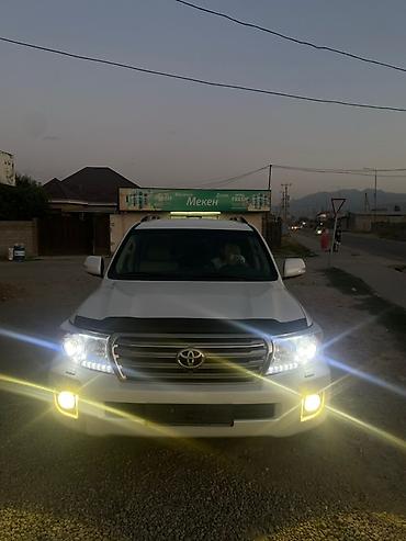 Toyota: Toyota Land Cruiser: 2014 г., 4.6 л, Автомат, Бензин, Внедорожник — 5