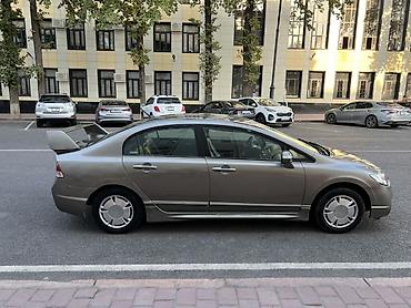 honda inside: Honda Civic: 2007 г., 1.3 л, Автомат, Бензин, Седан — 3