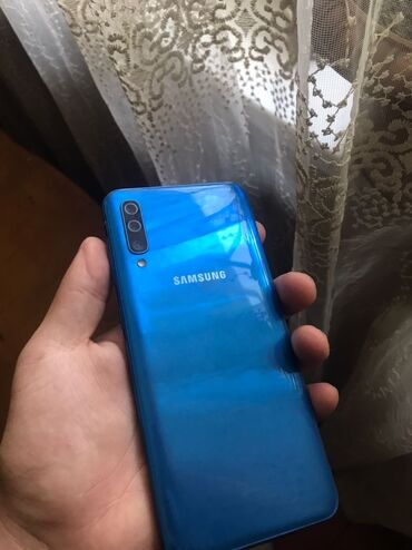 Samsung A50, Б/у, 64 ГБ, цвет - Голубой, 2 SIM
