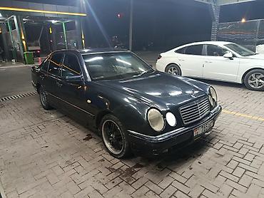 x class: Mercedes-Benz E-Class: 1998 г., 2 л, Механика, Бензин, Седан — 1