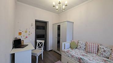курчатова 1091: 110 м², 4 комнаты — 8