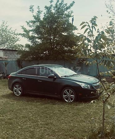 gəncə masinlar: Chevrolet Cruze RS sedan - Kuzov: 4 qapılı sedan, tünd yaşıl rəng - RS — 2