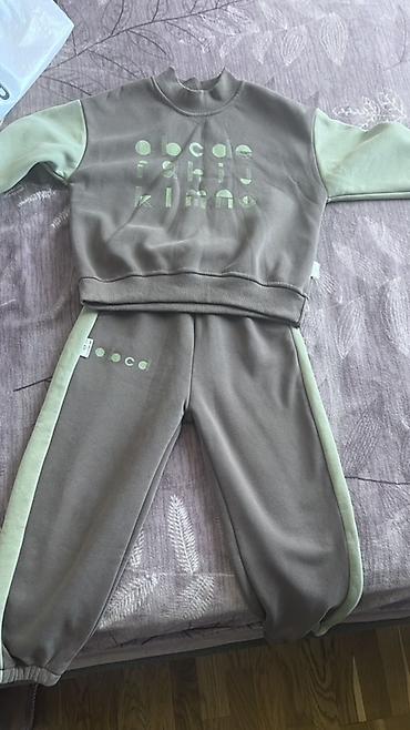 usag geyimi: Uşaq üçün iki hissəli sport dəsti - Komlekt: sweatshirt və şalvar - — 1