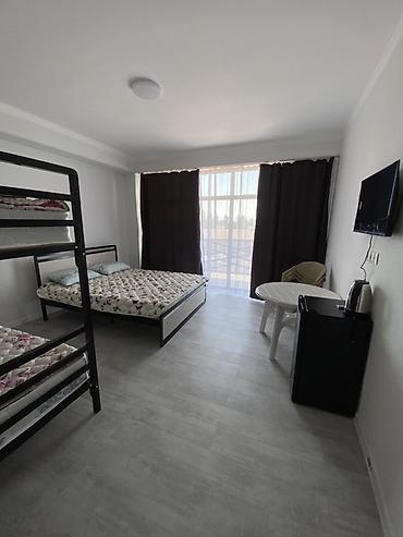 Посуточная аренда комнат: Сдаются комнаты в гостевом размещении. Описание: - Просторные светлые — 2