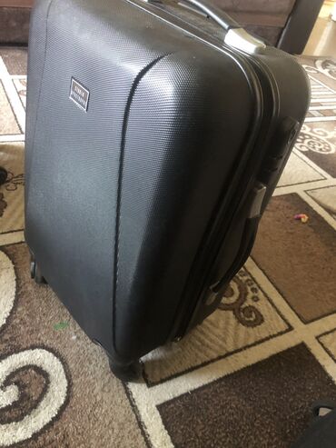 рюкзак terra incognita: Срочно продаю чемодан в хорошем состоянии
