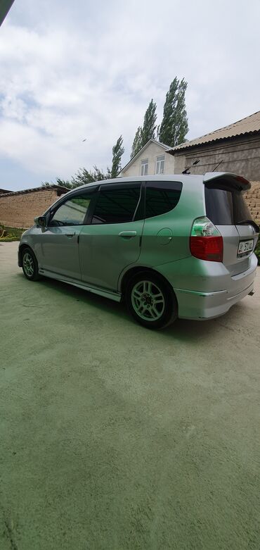 радиатор охлаждения хонда фит: Honda Fit: 2004 г., 1.5 л, Автоматтык, Бензин, Хетчбек