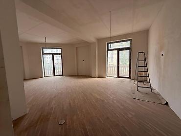 ev satmaq: Ağ şəhər, 3 otaqlı, Yeni tikili, m. Xətai, 130 kv. m — 6