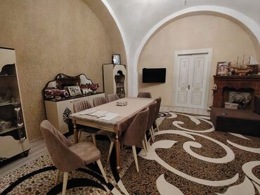 Köhnə tikili: Bakı, 28 May, 4 otaqlı, Köhnə tikili, m. 28 may, 112 kv. m — 4