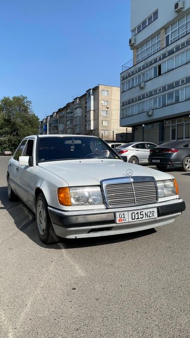 купить мерседес до 5000 долларов: Продаю Mercedes-Benz W124 белого цвета. Обьем 2.0 5ступ механика,все
