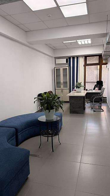 готовые офисы: Сдаю Офис целиком: 30 м², В бизнес центре, С ремонтом, Первая линия — 2