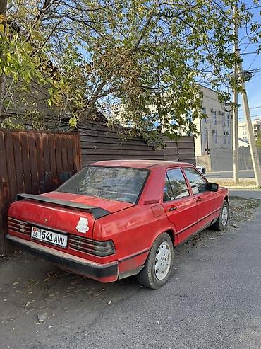 Продажа авто: Mercedes-Benz 190: 1984 г., 2 л, Механика, Бензин, Седан — 5