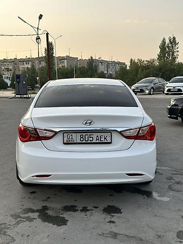 sonata 2008: Hyundai Sonata: 2010 г., 2 л, Автомат, Газ, Седан — 5