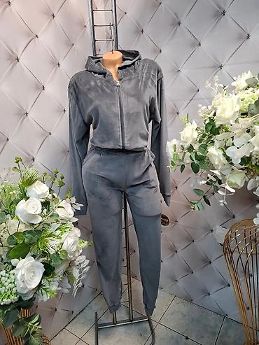 Kompleti: ❤️❤️ veliki izbor plisanih kompleta 2400 vel M/L i XL/XXL❤️❤️ — 6