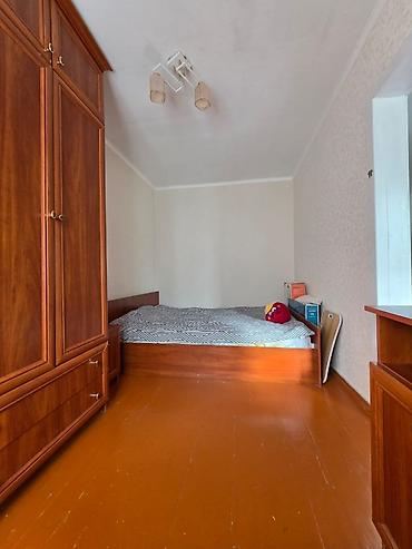 osh flat: 3 комнаты, 56 м², Мед Академия Хрущевка, 3 этаж, Старый ремонт — 5