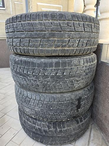 range rover v: Шины 235 / 65 / R 18, Зима, Б/у, Комплект, Внедорожные (АТ/МТ), Yokohama — 1