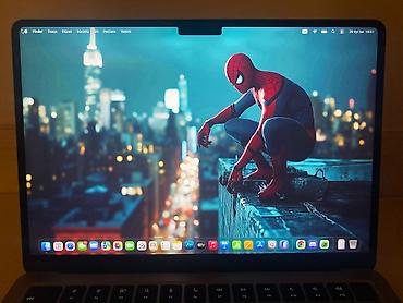 Apple MacBook: Apple MacBook Air 13 Ram: 16 GB Daxili yaddaş: 256 GB Rəng: Gümüşü — 1