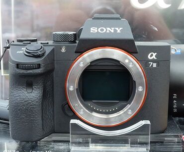 Fotokameralar: Sony alpha a7 iii body Ideal veziyyetde. Sadece body. Tecili satilir