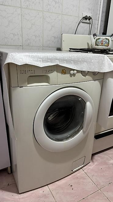 ace 6t: Стиральная машина Zanussi Aquacycle 800 (фронтальная загрузка ) — 1