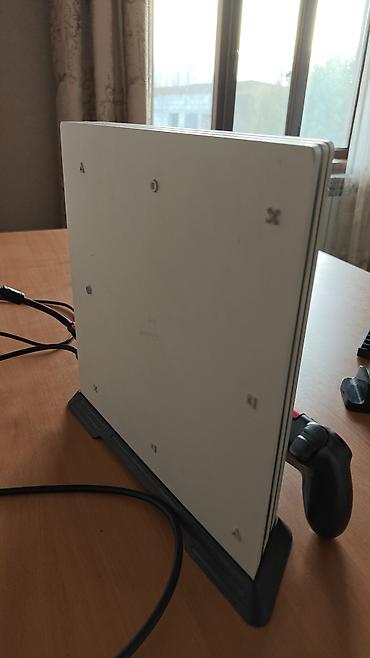 playstation store: Игровая консоль PlayStation 4 pro Состав набора: - Консоль PS4 pro - — 3