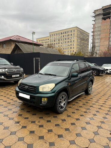 Toyota: Toyota RAV4: 2000 г., 2 л, Механика, Бензин, Универсал