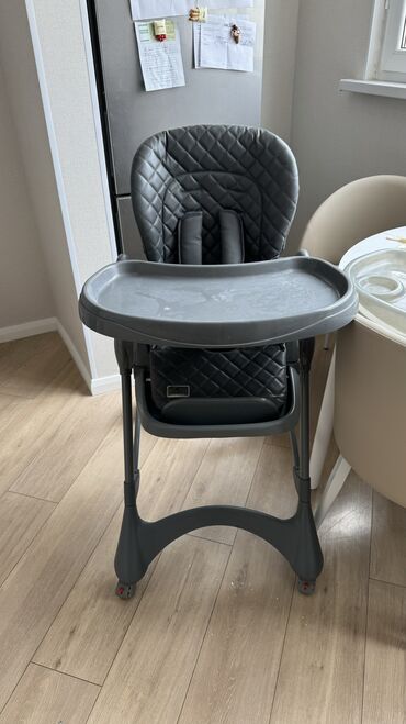 стул для кормления ребенка: Стульчик для кормления Для девочки, Для мальчика, Б/у