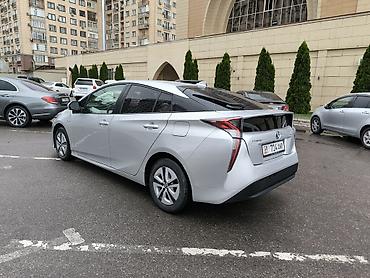 Унаа сатуу: Toyota Prius: 2016 г., 1.8 л, Вариатор, Гибрид, Хетчбек — 8