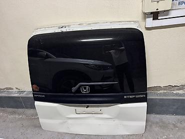 продаю спада: Крышка багажника Honda, 2005 г., Б/у, Оригинал — 1