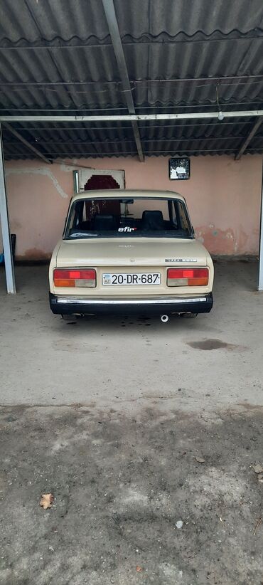 VAZ (LADA): VAZ (LADA) 2107: 1.6 l | 1987 il 32578 km Sedan — 10