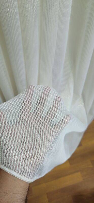 Pərdə və tüllər: Ağ rəngli tül pərdə parçaları - Material: nazik, şəffaf və nəfəsalan — 6