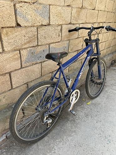 26 velosiped: Salam 26 lıq velospeddi təcili satılır qabaq paçennik dağılıb yüngül — 2
