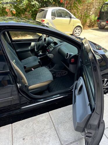 Peugeot: Peugeot 107: 1 l. | 2007 έ. 140300 km. Χάτσμπακ — 13