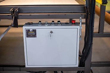 Вакуумно-формовочные станки: Мембранно-вакуумный пресс для шпонирования и фасадов Идеальное — 7