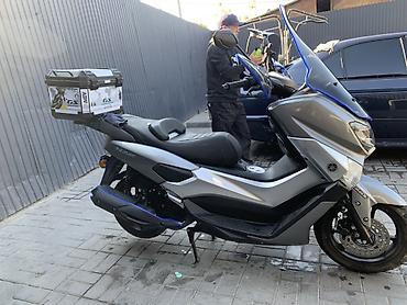 каска для мотоцикл: Yamaha NMAX — городской макси‑скутер с доработками для комфортных — 4