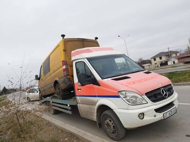 арандага машина: С лебедкой, С гидроманипулятором