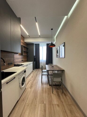 готовые квартиры от застройщика бишкек: 1 комната, 47 м², Индивидуалка, 2 этаж, Дизайнерский ремонт