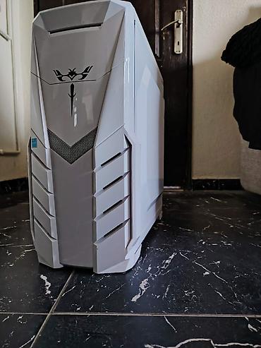 Desktop računari i radne stanice: I5 Gejmer mašina, extra, top----2500 Quad Core na 3,30 GHZ, 12 giga — 8