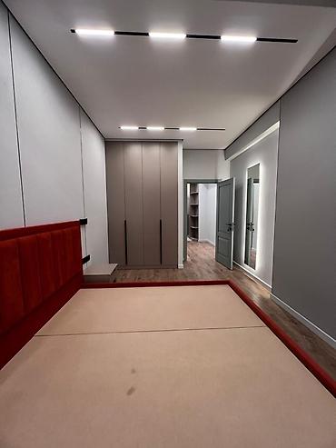 Продажа квартир: 2 комнаты, 77 м² — 12