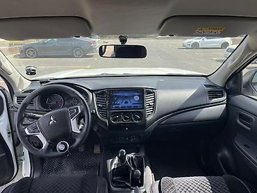mitsubishi пикап: Mitsubishi L200: 2023 г., 2.4 л, Механика, Газ, Пикап — 4
