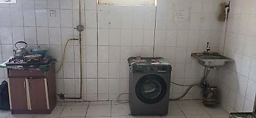 em hostel: Köməkçi yataqxana/hostel tipli obyekt – uzun dəhliz boyunca pərdələrlə — 3