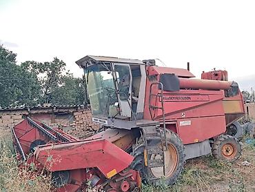 Комбайн зерноуборочный Massey Ferguson - Марка/линейка: Massey at lalafo.kg Комбайн зерноуборочный Massey Ferguson - Марка/линейка: Massey