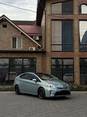 америк: Toyota Prius: 2012 г., 1.8 л, Вариатор, Гибрид, Хэтчбэк — 1