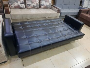 Прямые диваны: Продаю диваны мустанг по городу доставка бесплатно звоните ватсап — 9
