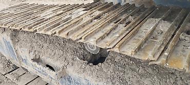 Экскаваторы: Экскаватор, Гусеничный — 5