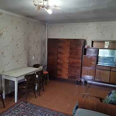 дешевле квартиры: 1 комната, 30 м², Таатан ТЦ Хрущевка, 3 этаж, Старый ремонт — 9