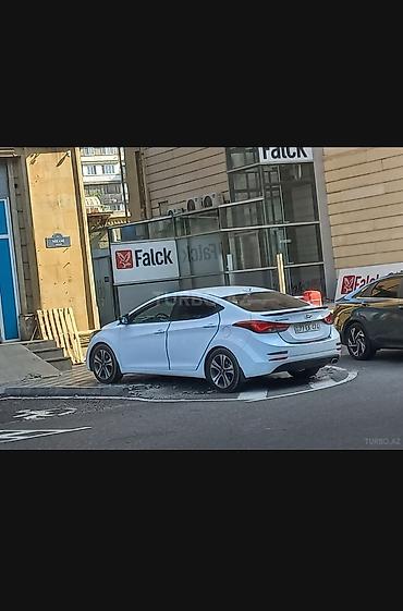 teker corabı: Hyundai Elantra: 2 l | 2016 il Sedan — 5