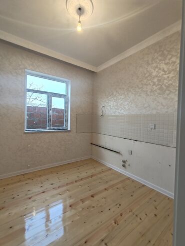 Həyət evləri və villaların satışı: Binəqədi qəs. 4 otaqlı, 100 kv. m, Kredit yoxdur, Yeni təmirli — 6